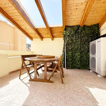 Pgs Immobiliare Srls Bellavista Centro Attico Con Terrazza Vista Mare In Centro Storico Ла-Маддалена