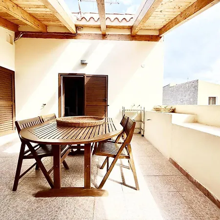 Pgs Immobiliare Srls Bellavista Centro Attico Con Terrazza Vista Mare In Centro Storico 公寓